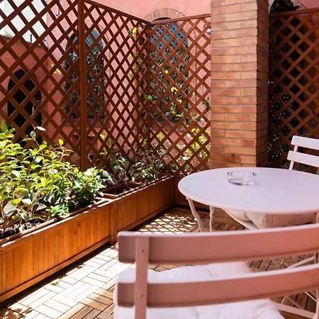 索伦托洛萨别墅酒店 4*