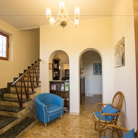 索伦托洛萨别墅酒店 公寓式酒店 索伦托