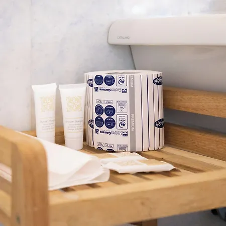 索伦托洛萨别墅酒店 4*