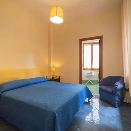 Aparthotel Rosa 3*