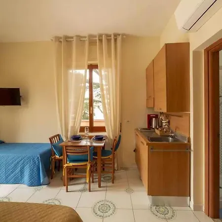 Apartahotel Rosa