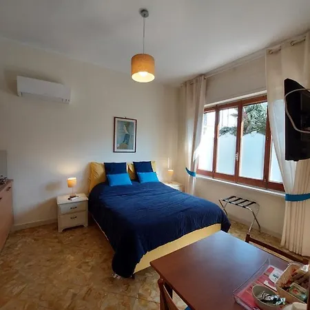 Rosa 4* Península Sorrentina