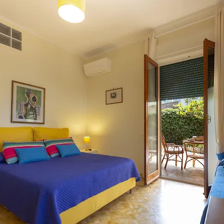 Rosa Aparthotel