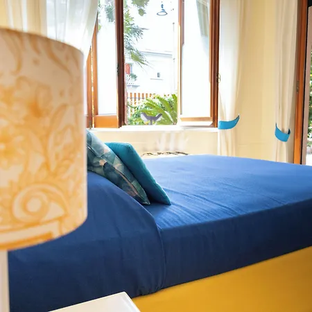 Rosa Aparthotel 3*