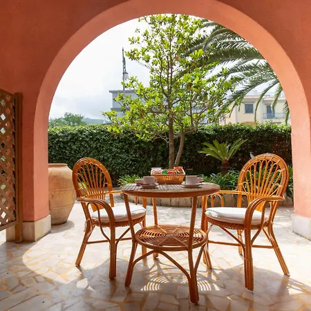 Rosa アパートホテル ソレント