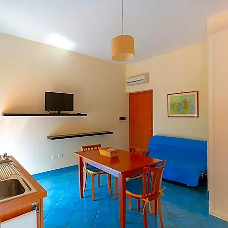 Rosa Aparthotel