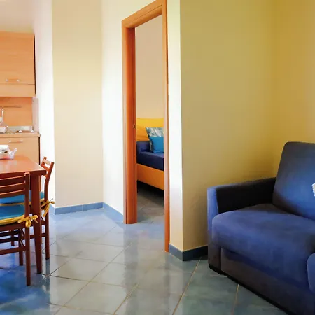 Aparthotel Rosa 3*