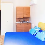 Rosa Ξενοδοχείο με διαμερίσματα 3*